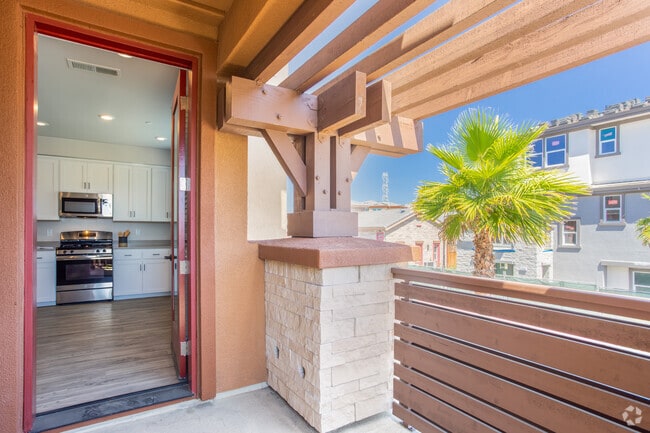 2BR, 2.5BA - Plan J