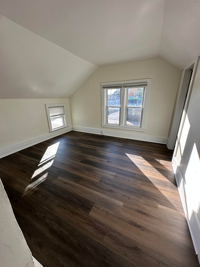 Photo - 714 N Main St Unit 1