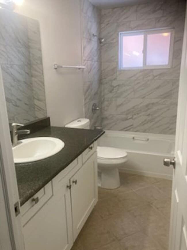 Photo - Richmond Apartments LLC Unidad 102 W