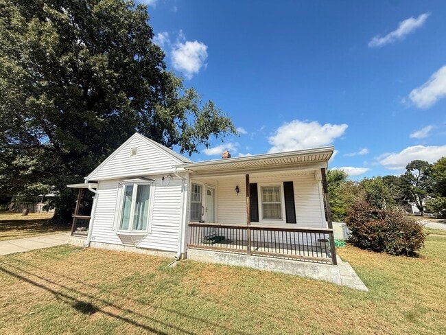 1357 S Florence Ave