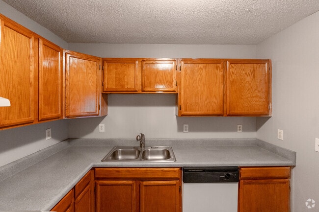 3BD,2BA-1141 SF