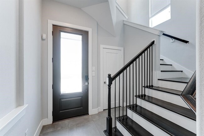 Photo - 8409 Hempstead Rd