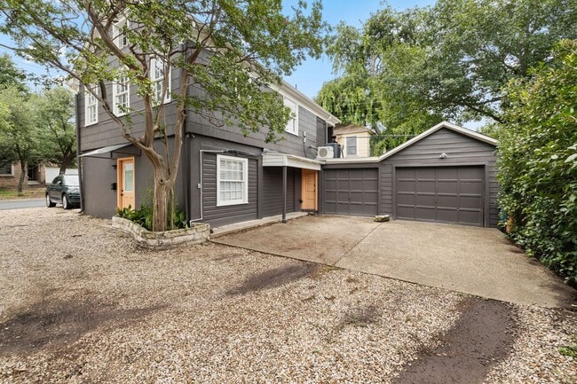 Building Photo - 1701 Mohle Dr Unit 2808 Jefferson Street