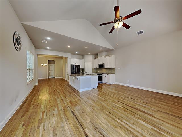 Photo - 922 Dartford Dr