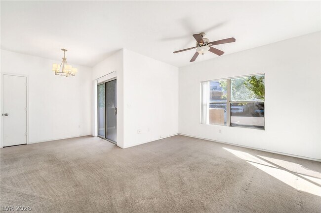 Photo - 45 Maleena Mesa St Unit 315