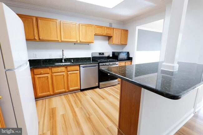 Photo - 11801 Rockville Pike Unit 211