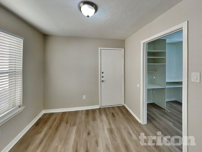 Photo - 5507 Bridgegate Dr