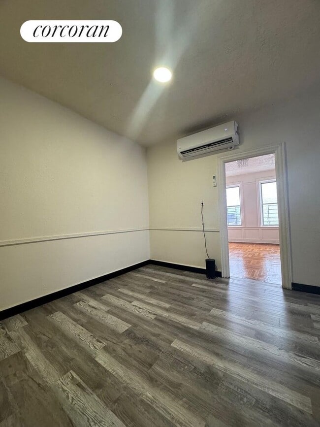 Photo - 835 Lenox Rd