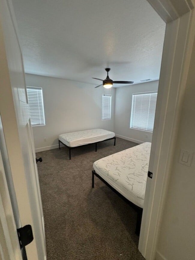 Photo - Student Room Rental Unidad #2A