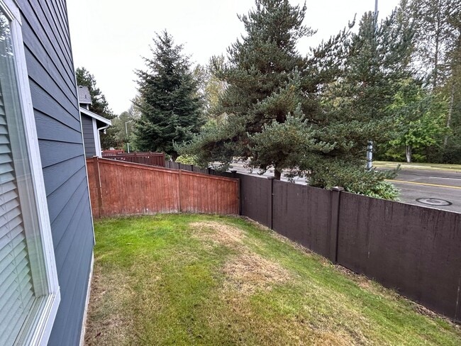Photo - Beautiful 4 bd 2.5 bath w/ 2-car Garage Ho...