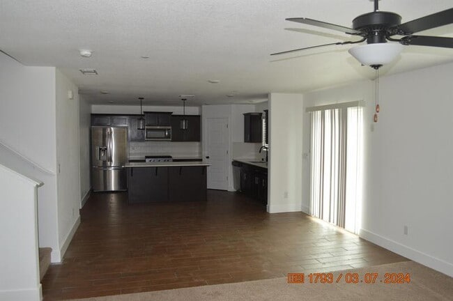 Photo - 1663 Thistle Ln