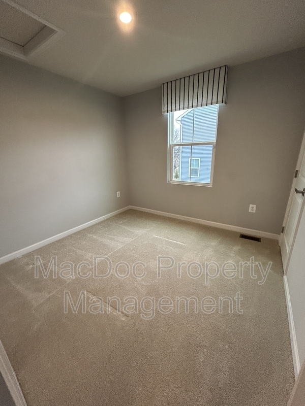 Photo - 2644 High Point Dr