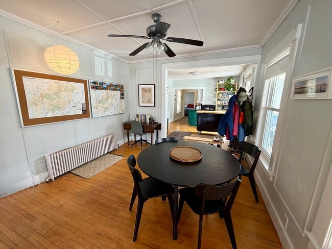 Photo - 137 Main St Unit 1