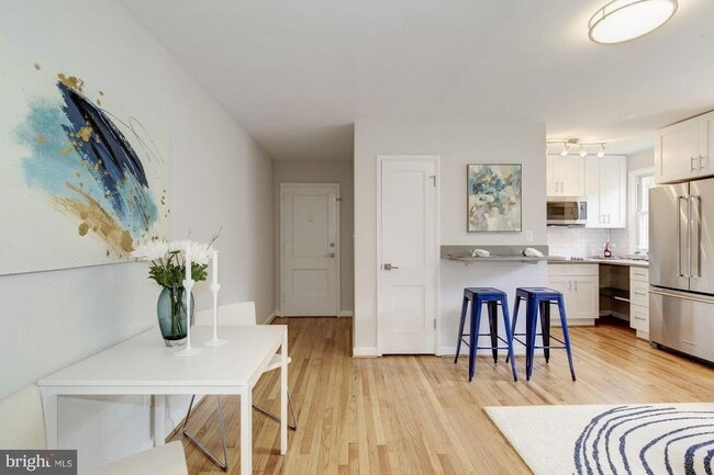 Photo - 4004 Beecher St NW Unit 301