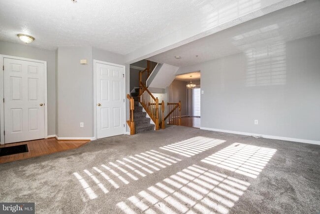 Photo - 5224 Leavers Ct