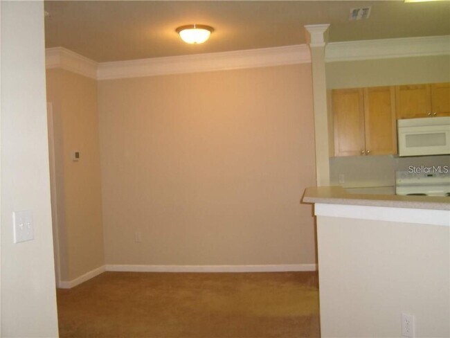 Photo - 8818 Villa View Cir Unit 204