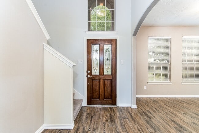 Photo - 22015 Field Green Dr