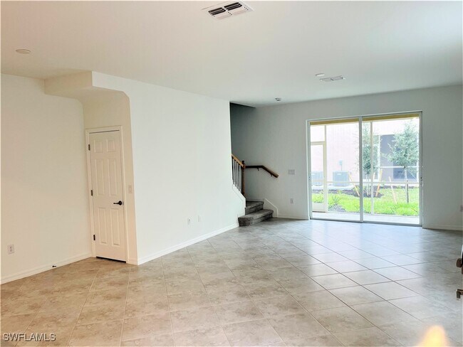 Photo - 2775 Blossom Wy