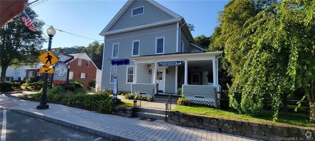 Building Photo - 158 Greenwood Ave Unit 203 Rental