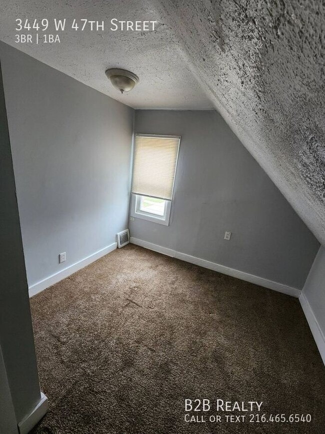 Photo - 3449 W 47th St