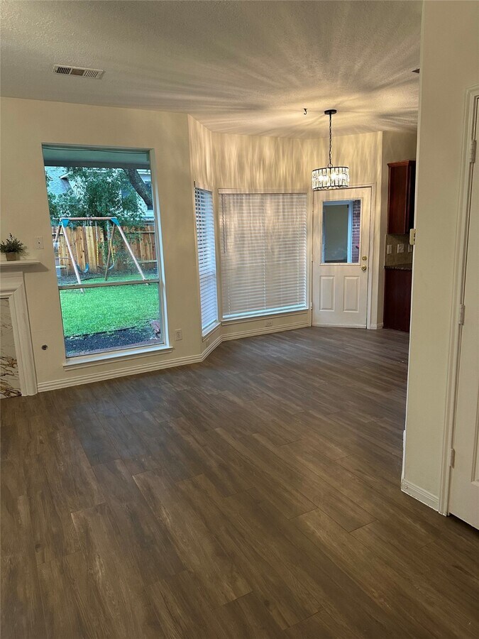 Photo - 16655 Broadoak Grove Ln