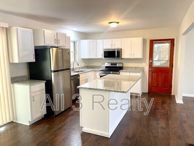 Photo - 5435 Winstead Ct SW