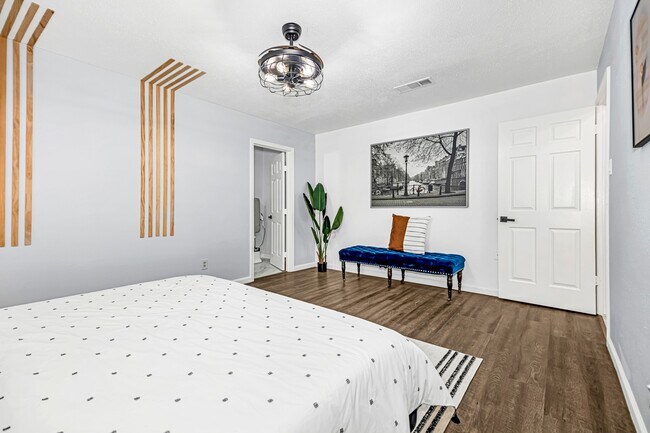 Photo - 13330 Trompilla Ln