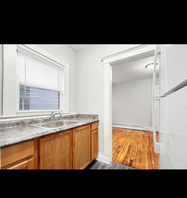 Photo - 2 Kingsley Terrace Unit 7