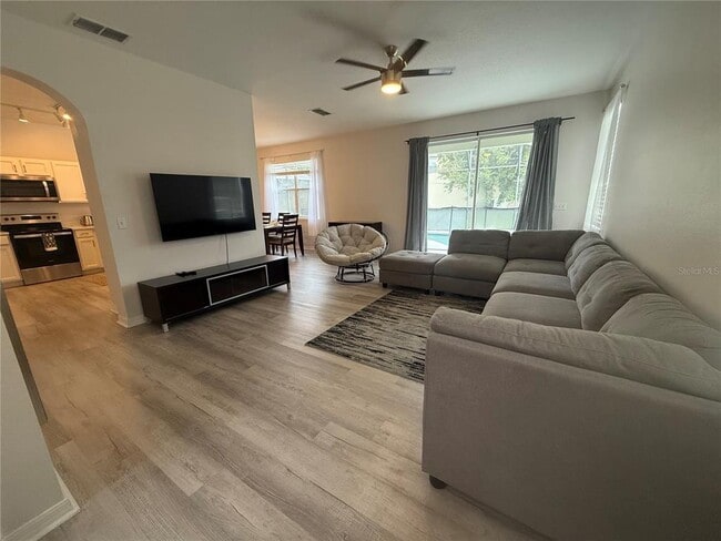 Photo - 1675 Royal Ridge Dr