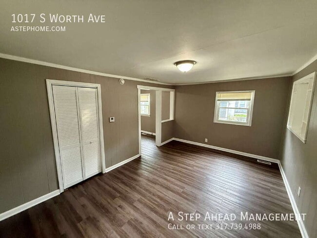 Photo - 1017 S Worth Ave