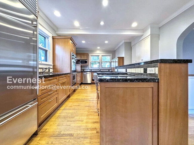 Photo - 983 S Gilpin St