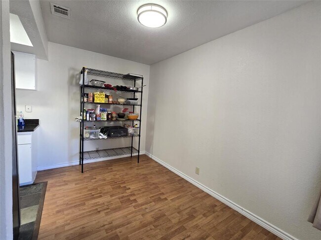 Photo - 2600 Penny Ln Unit 212