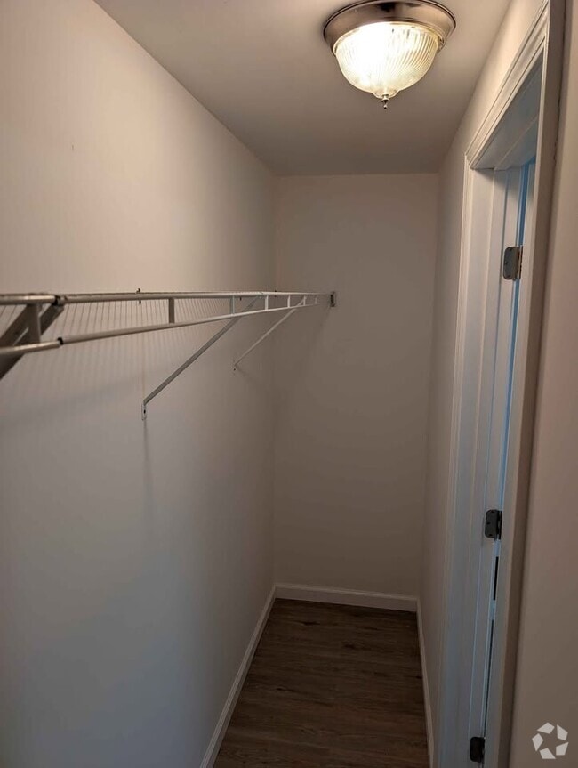 Building Photo - 8622 Gateshead Rd Unit basement Rental