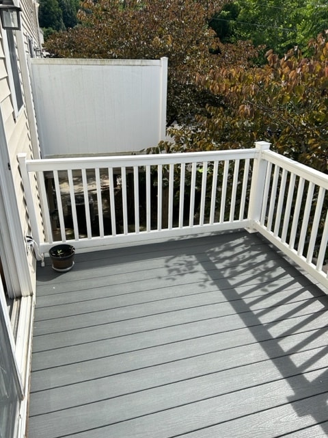 Photo - 1002 Enterprise Dr