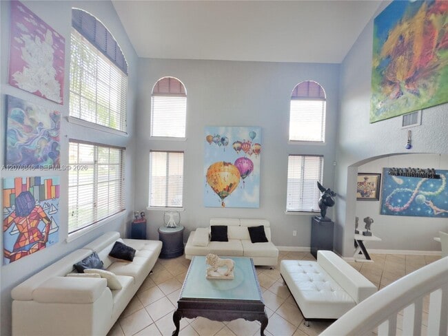 2105 NE 38th Rd