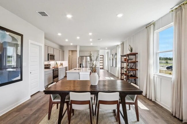 Photo - 1208 Lavender Wy