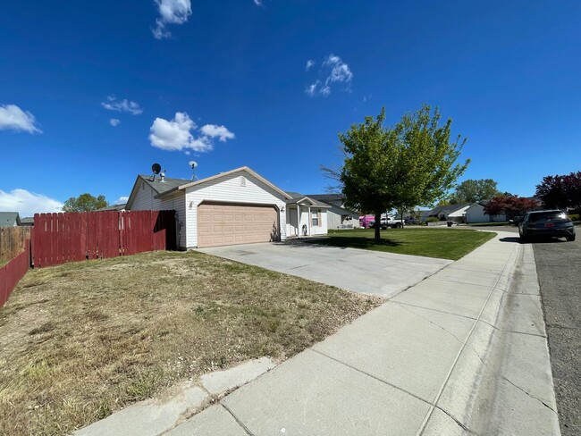 3 bedroom 2 bathroom Caldwell Home - 3 bedroom 2 bathroom Caldwell Home