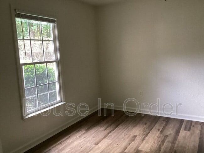 Photo - 41 Atkins St