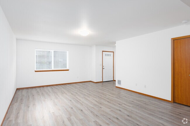 3BD, 2.5BA - 1,562SF