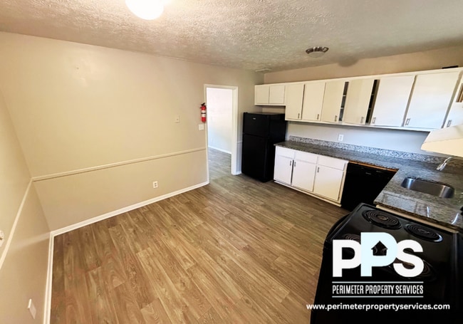 Photo - 1731 Sams St