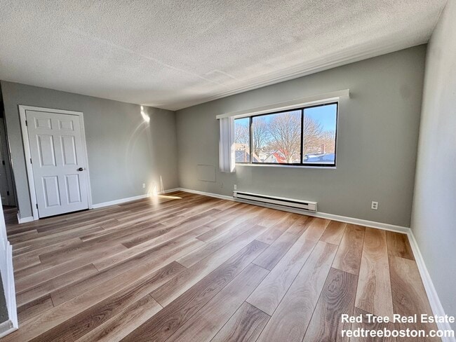 Photo - 837 River St Unit 14