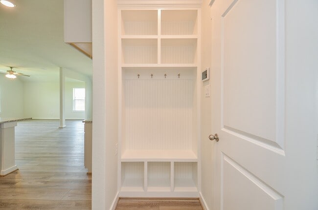 Photo - 4656 Peony Grn Dr