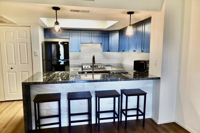 Photo - 4730 W Northern Ave Unidad 1161 Rental