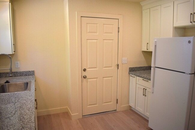 Photo - Lovely house located close to downtown and the police department with easy access to I-80!