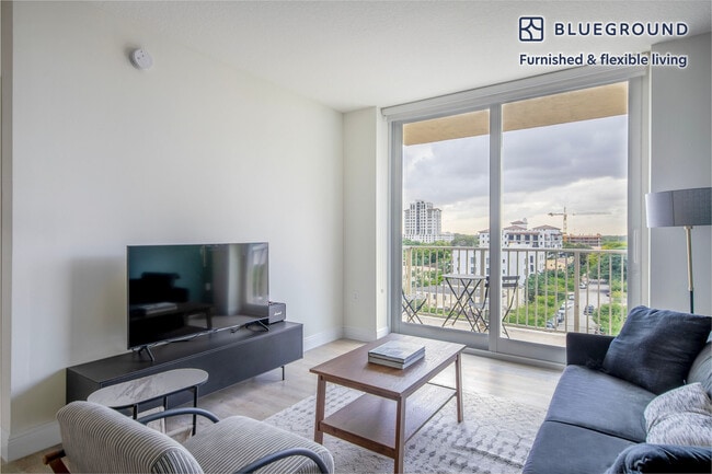 Photo - 987 SW 37th Ave Unidad FL7-ID84