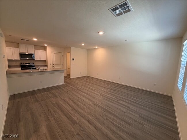 Photo - 6169 Aster Gdn St