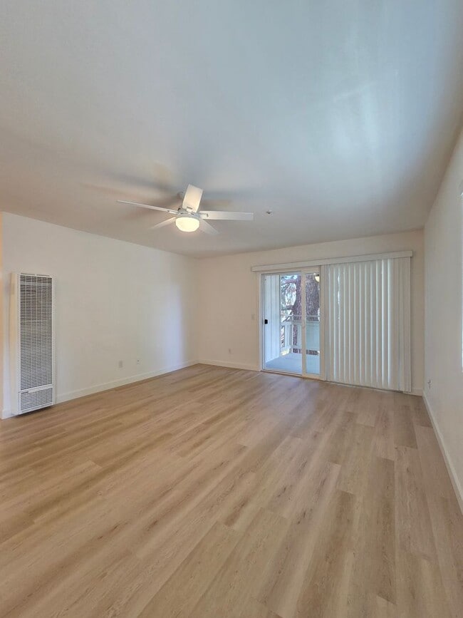 Photo - 415 Kentucky St Unit 415B
