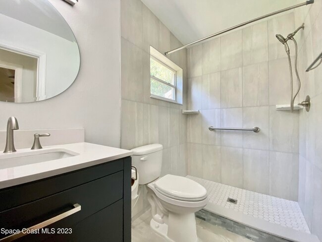 Photo - 141 Platt Ave