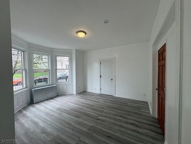 Photo - 139 Clifton Ave Unit 1