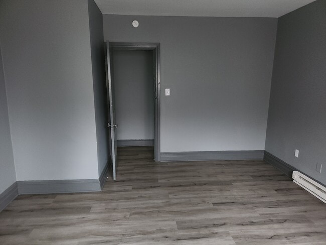 Photo - 520 W King St Unidad 3